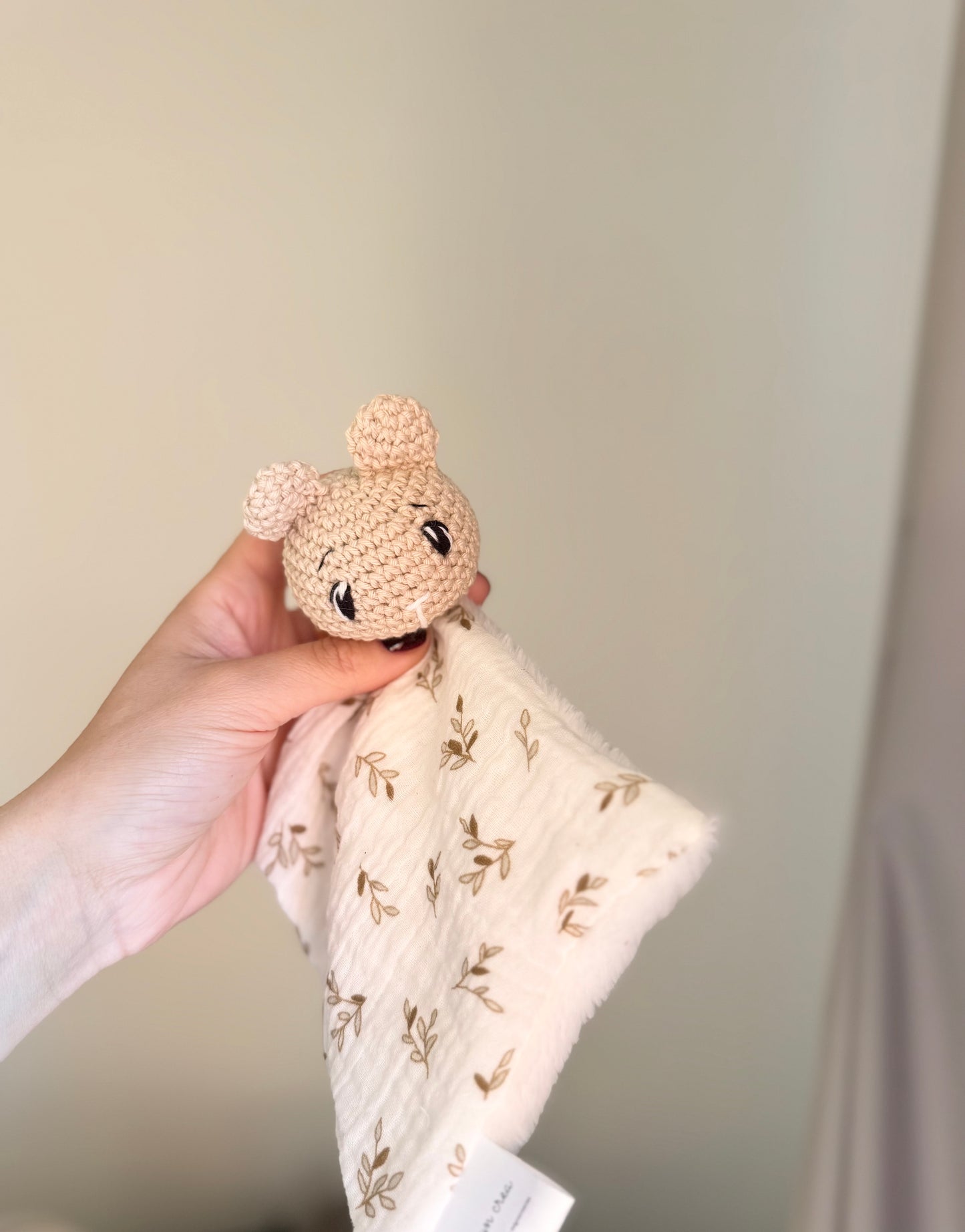 Mini doudou ourson oli