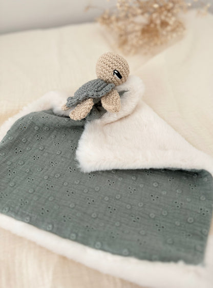 Doudou ma tortue jolie
